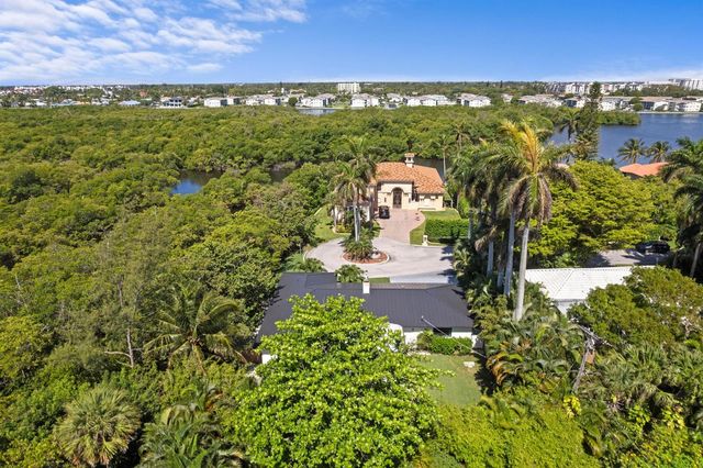 35 Anna Street, Boynton Beach, FL 33435