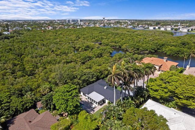 35 Anna Street, Boynton Beach, FL 33435