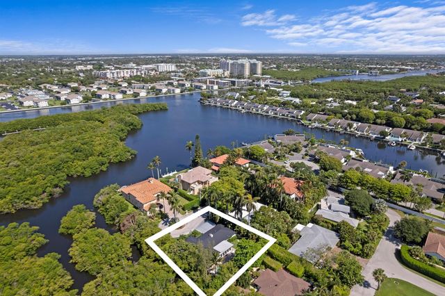 35 Anna Street, Boynton Beach, FL 33435