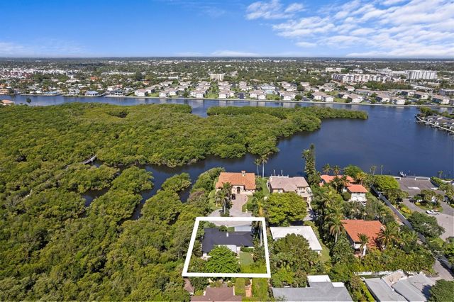 35 Anna Street, Boynton Beach, FL 33435
