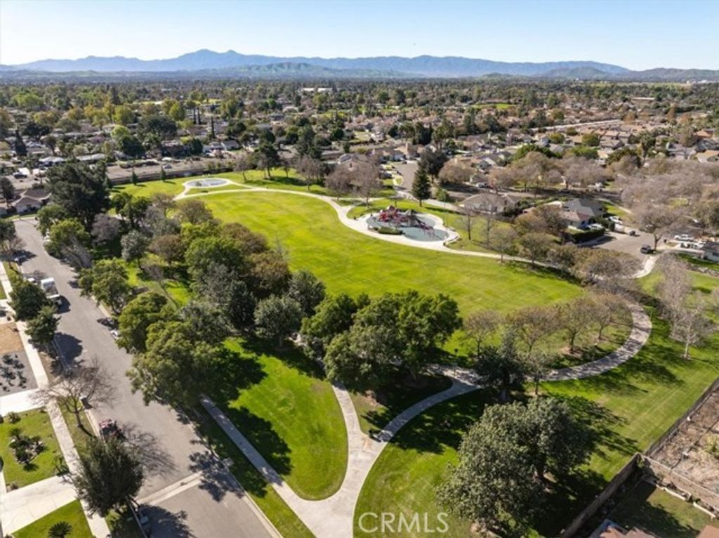 6240 Wiehe Ave, Riverside, CA 92506