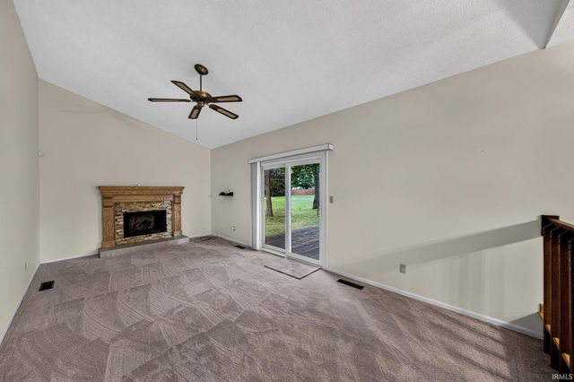 52088 Goldenrod Lane, Granger, IN 46530