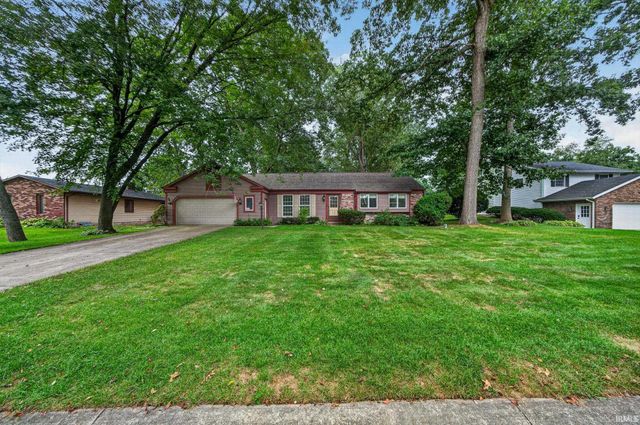 52088 Goldenrod Lane, Granger, IN 46530