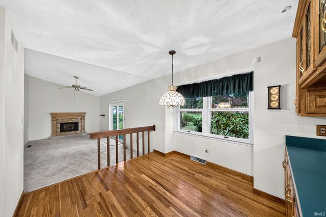 52088 Goldenrod Lane, Granger, IN 46530