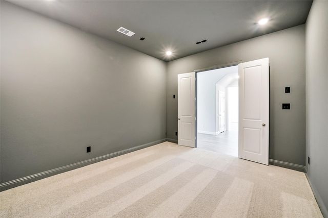 9910 Deep Water Drive, Missouri City, TX 77459