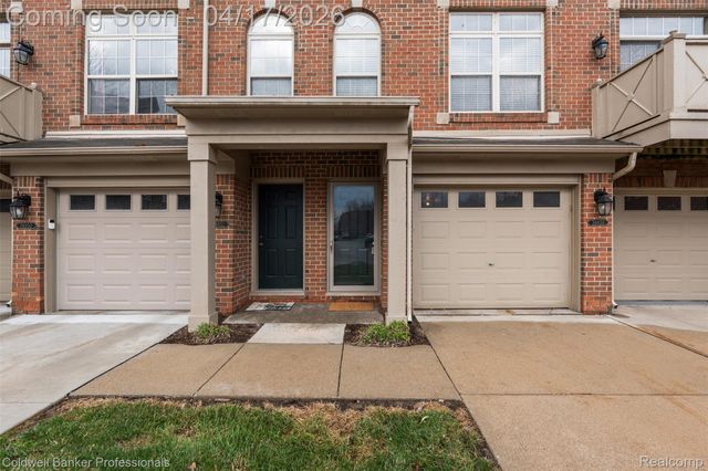 39854 Rockcrest Circle, Northville Township, MI 48168