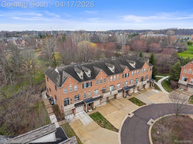39854 Rockcrest Circle, Northville Township, MI 48168