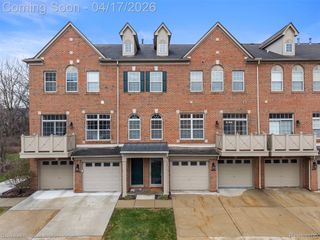 39854 Rockcrest Circle, Northville Township, MI 48168