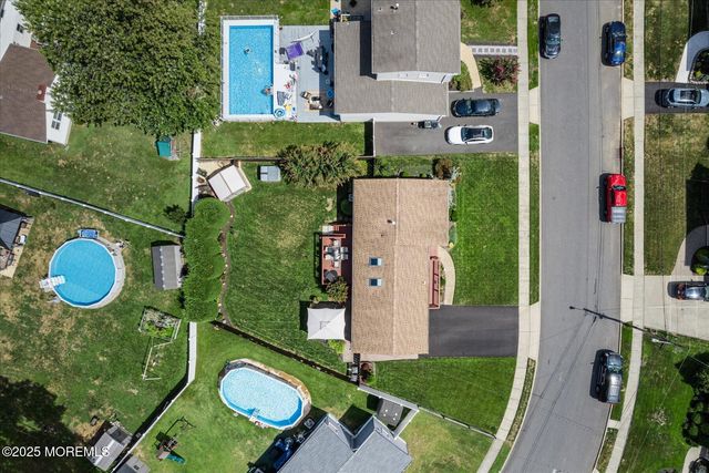 44 Stanford Drive, Hazlet, NJ 07730