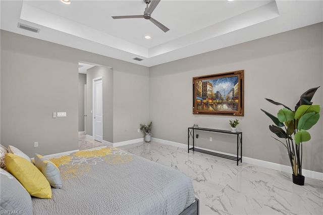 12069 Mimosa ST, Naples, FL 34120