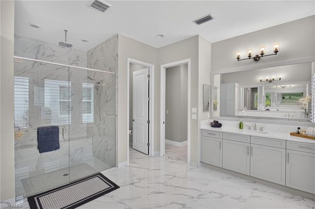12069 Mimosa ST, Naples, FL 34120