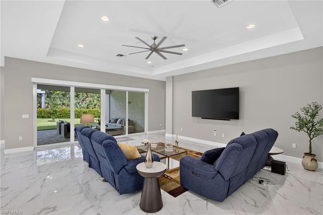 12069 Mimosa ST, Naples, FL 34120