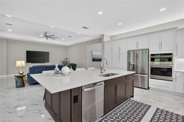 12069 Mimosa ST, Naples, FL 34120