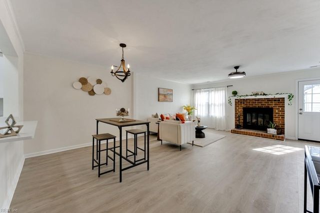 5537 Finespun Last, Virginia Beach, VA 23455