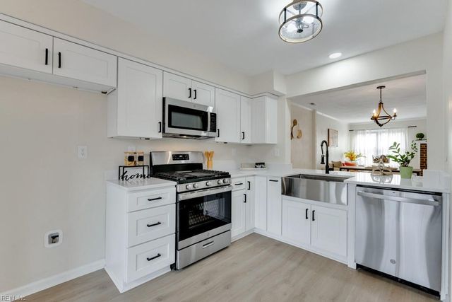 5537 Finespun Last, Virginia Beach, VA 23455