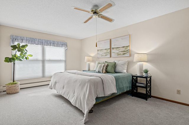 3000 Saint Albans Mill Road 103, Hopkins, MN 55305
