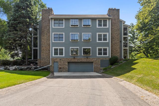3000 Saint Albans Mill Road 103, Hopkins, MN 55305