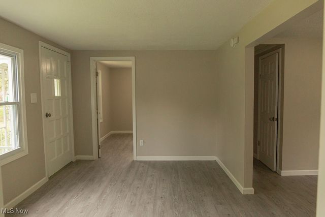 9800 North Boulevard, Chagrin Falls, OH 44023