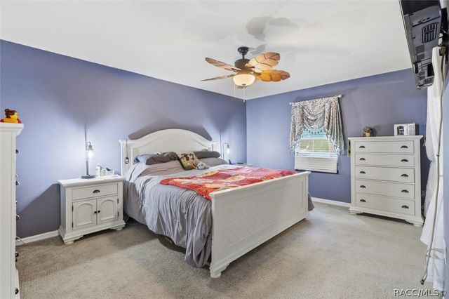 39 W Lynxx Drive, Citrus Springs, FL 34434