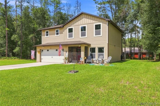 39 W Lynxx Drive, Citrus Springs, FL 34434