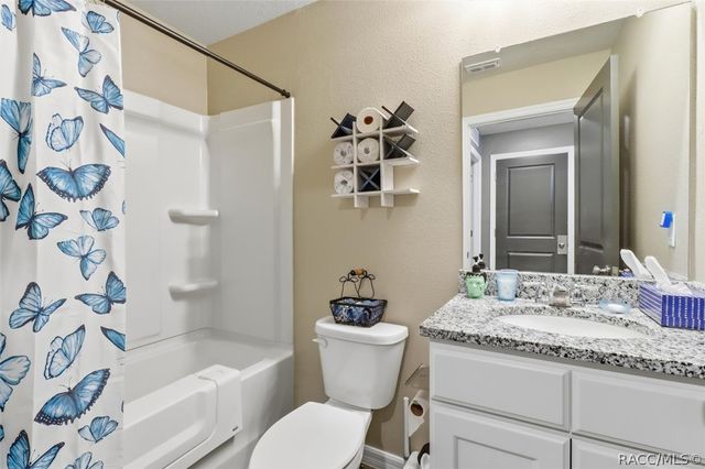 39 W Lynxx Drive, Citrus Springs, FL 34434