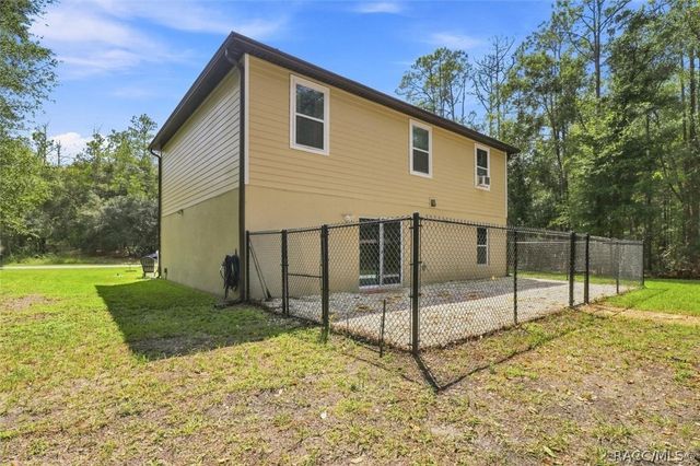 39 W Lynxx Drive, Citrus Springs, FL 34434