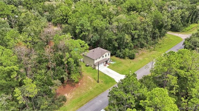 39 W Lynxx Drive, Citrus Springs, FL 34434