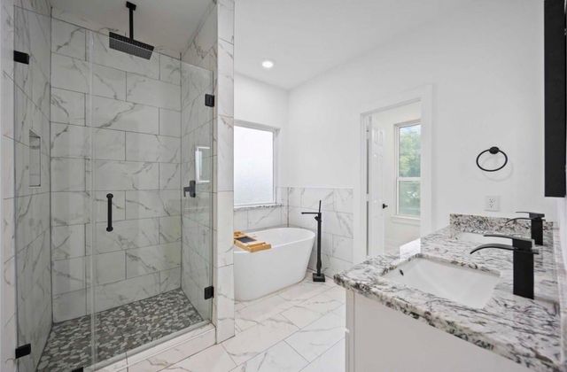 6726 Paris Street A, Houston, TX 77021
