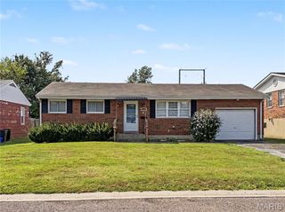 104 Joan Drive, Hartford, IL 62048