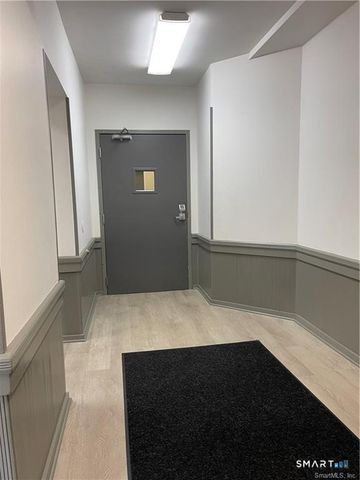 146 High Street 310, Milford, CT 06460