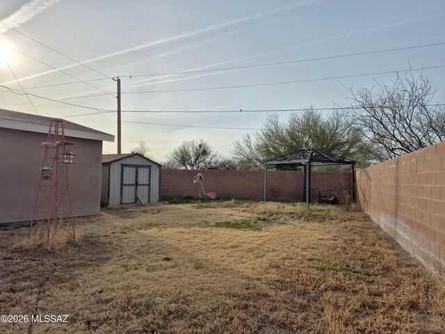 425 W Saddlehorn Drive, Safford, AZ 85546