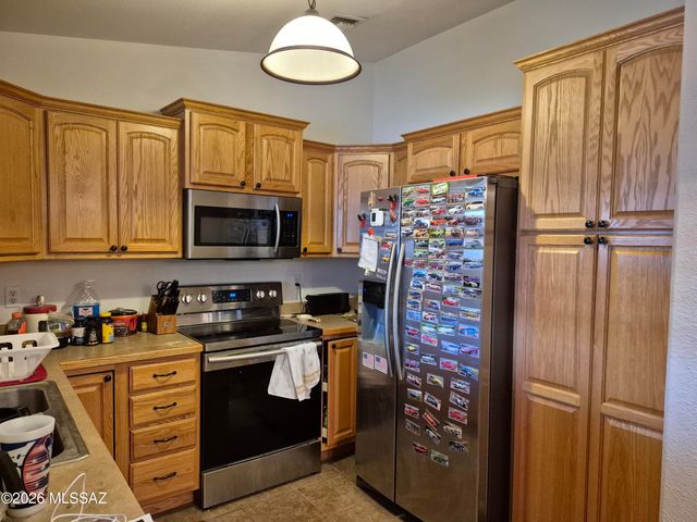 425 W Saddlehorn Drive, Safford, AZ 85546