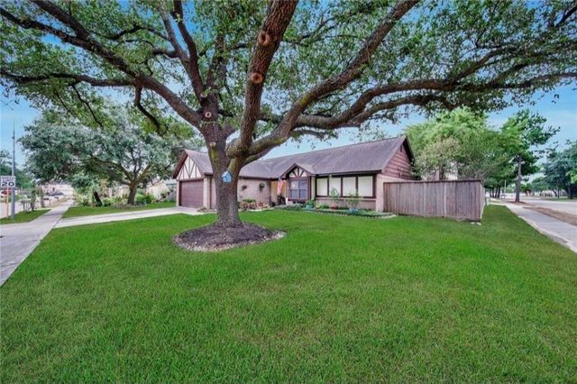 19335 Diversion Drive, Tomball, TX 77375