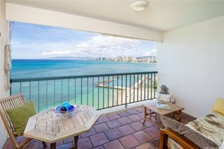 2877 Kalakaua Avenue 1106, Honolulu, HI 96815