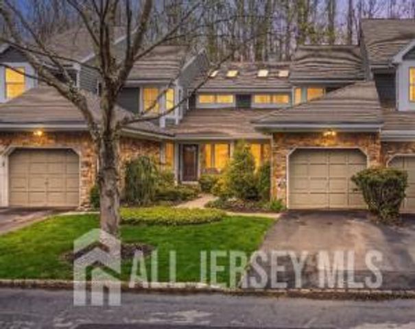32 Coriander Drive, South Brunswick, NJ 08540
