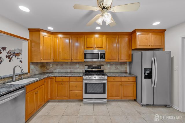 32 Coriander Drive, South Brunswick, NJ 08540