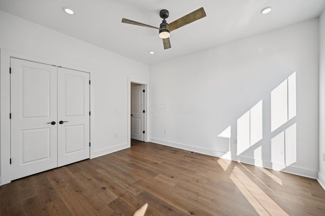 284 Dickenson Street, Columbus, OH 43215