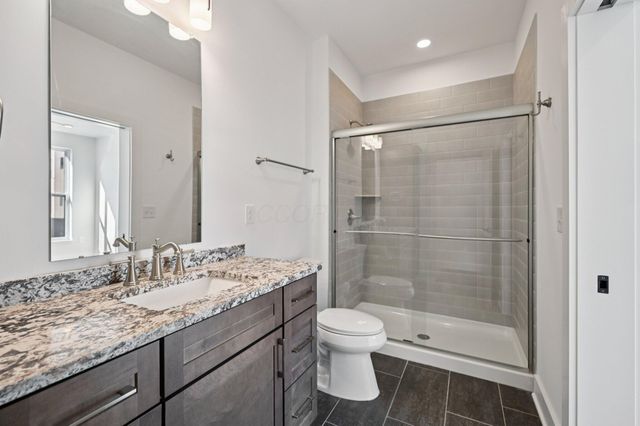 284 Dickenson Street, Columbus, OH 43215