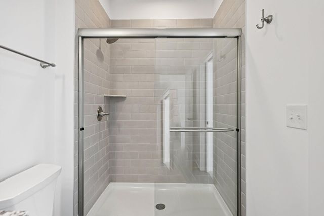 284 Dickenson Street, Columbus, OH 43215