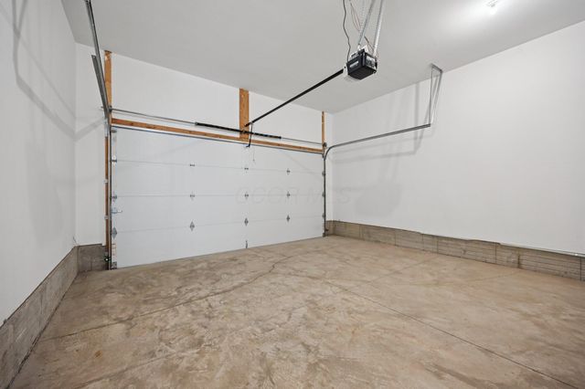 284 Dickenson Street, Columbus, OH 43215