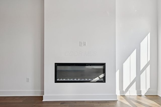 284 Dickenson Street, Columbus, OH 43215