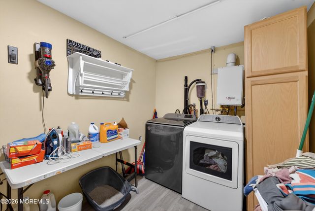 1 Persimmon Drive, Jackson, NJ 08527