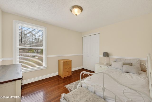 1 Persimmon Drive, Jackson, NJ 08527