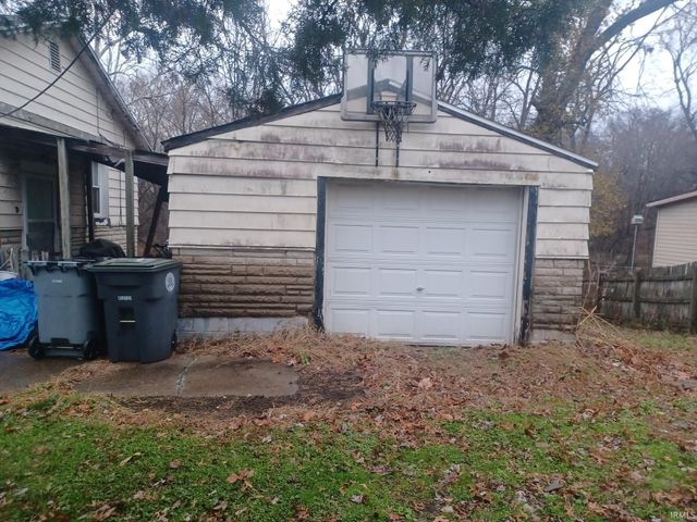 730 Cardinal Drive, Evansville, IN 47711