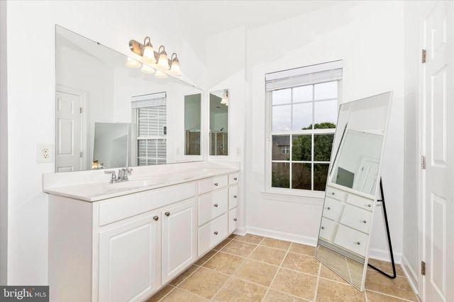 5516 YOUNG FAMILY TRL W, Adamstown, MD 21710