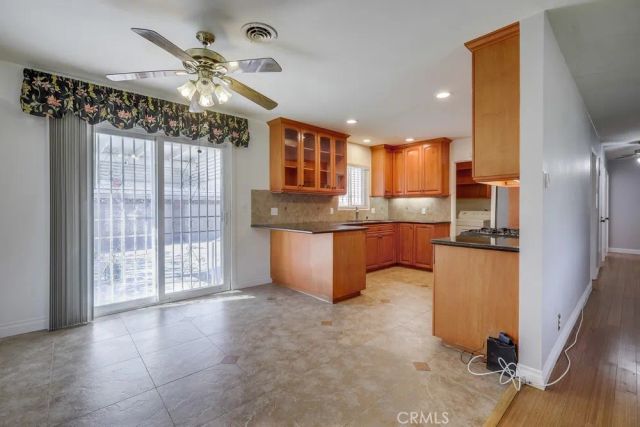 10321 Courtright, Stanton, CA 90680
