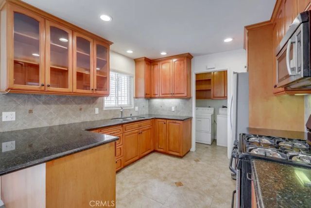 10321 Courtright, Stanton, CA 90680