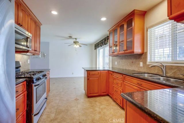 10321 Courtright, Stanton, CA 90680