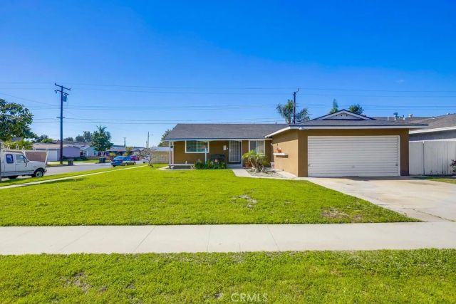 10321 Courtright, Stanton, CA 90680