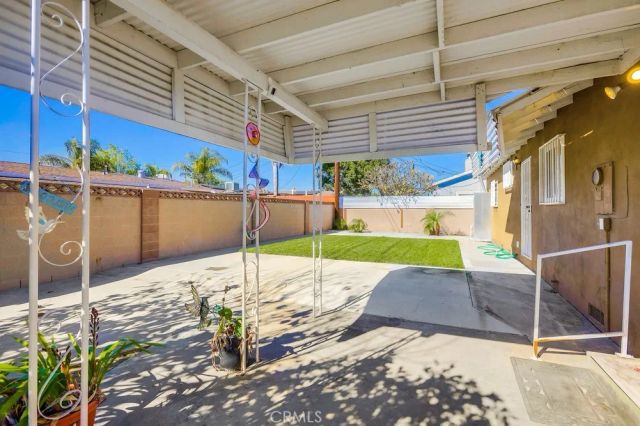 10321 Courtright, Stanton, CA 90680